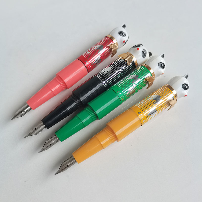 Porcelana w kolekcji lat 1980. – Vintage Collectible Pens recenzja i cena