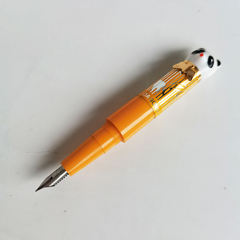 Porcelana w kolekcji lat 1980. – Vintage Collectible Pens recenzja i cena